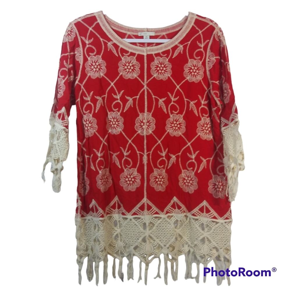 Cato Red Cream Embroidered Lace Boho Top Coastal Beach Size M